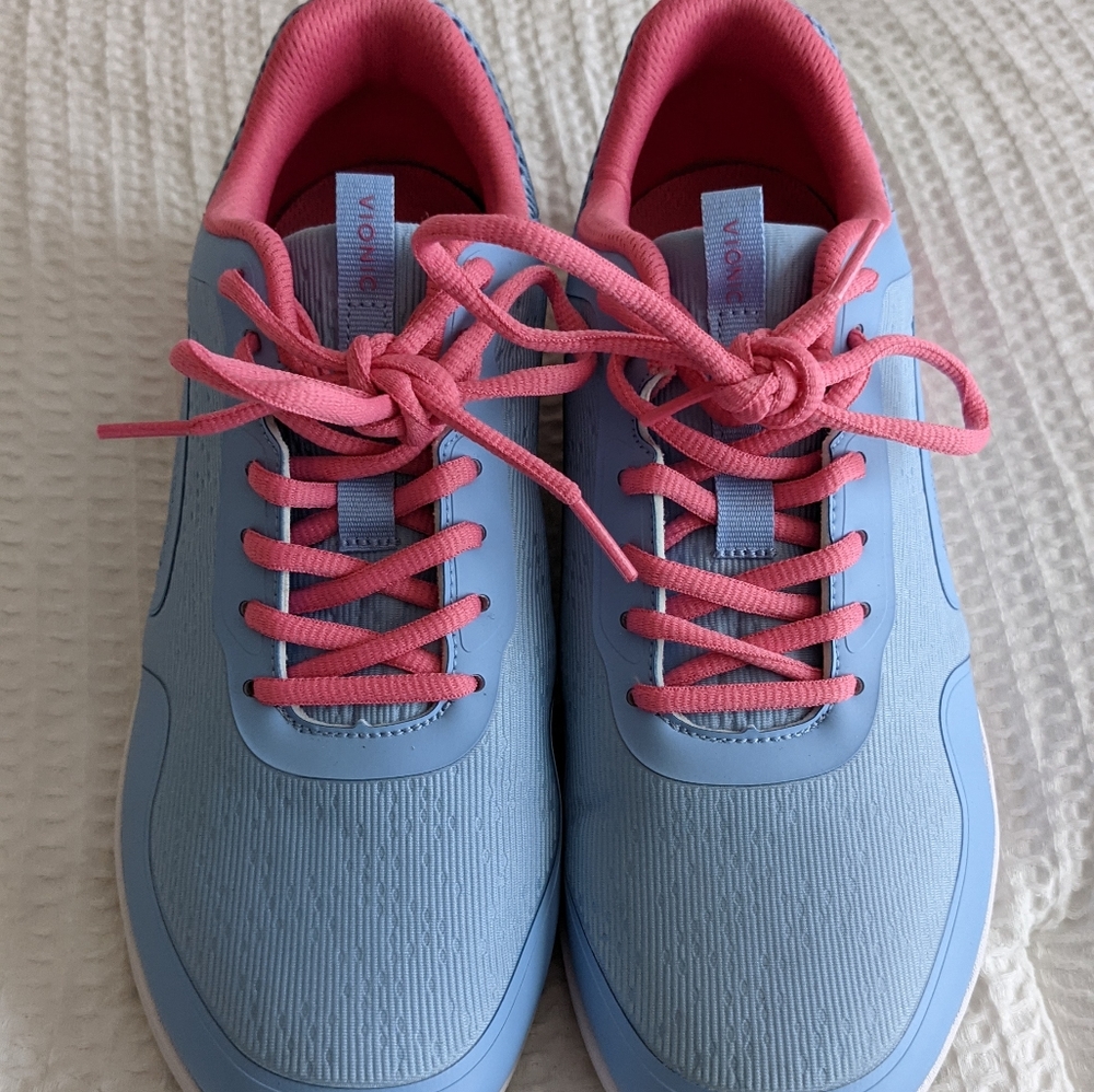 Vionic Sneakers